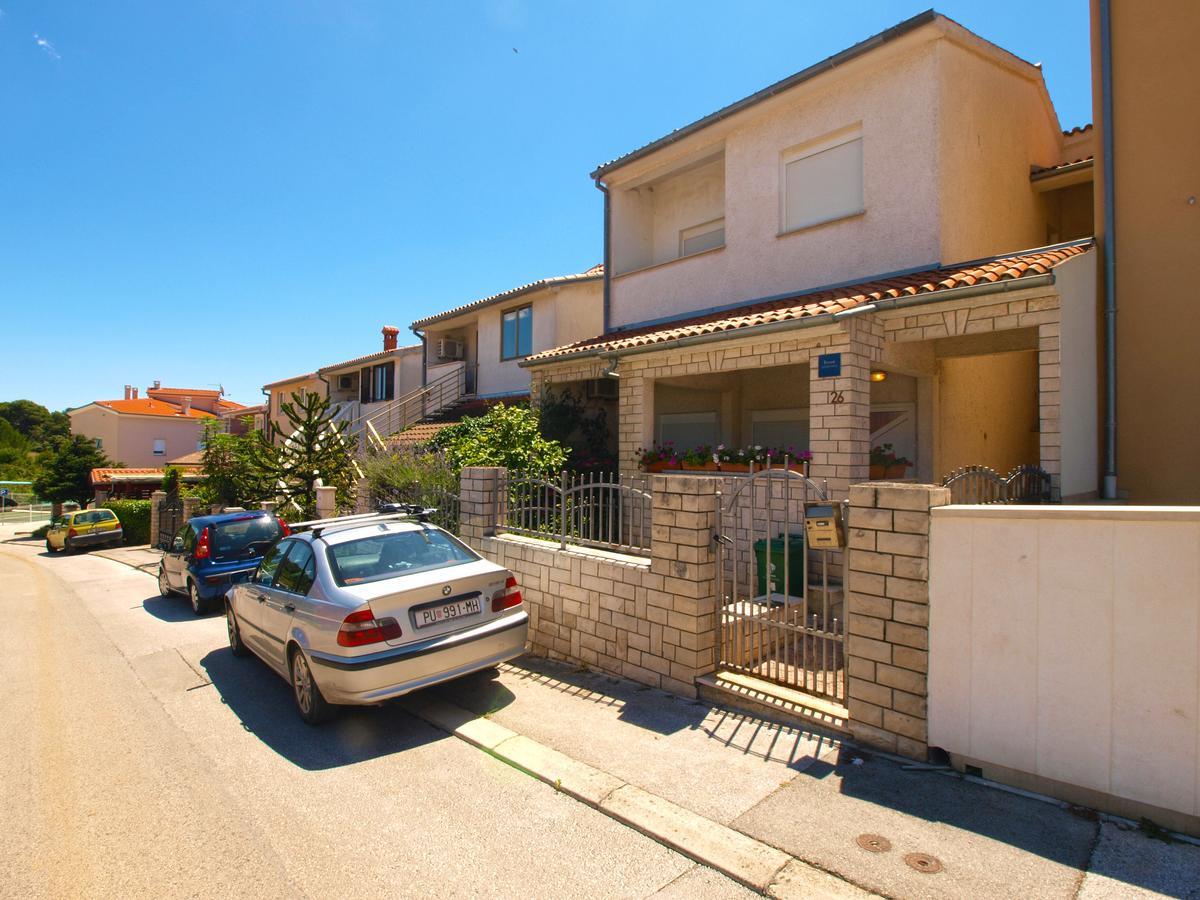 Apartments Mladen 1588 PUY Exterior foto
