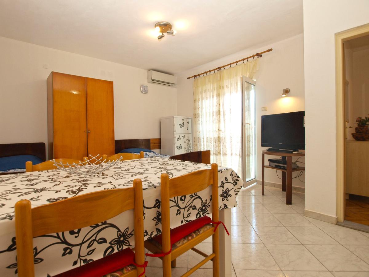 Apartments Mladen 1588 PUY Exterior foto