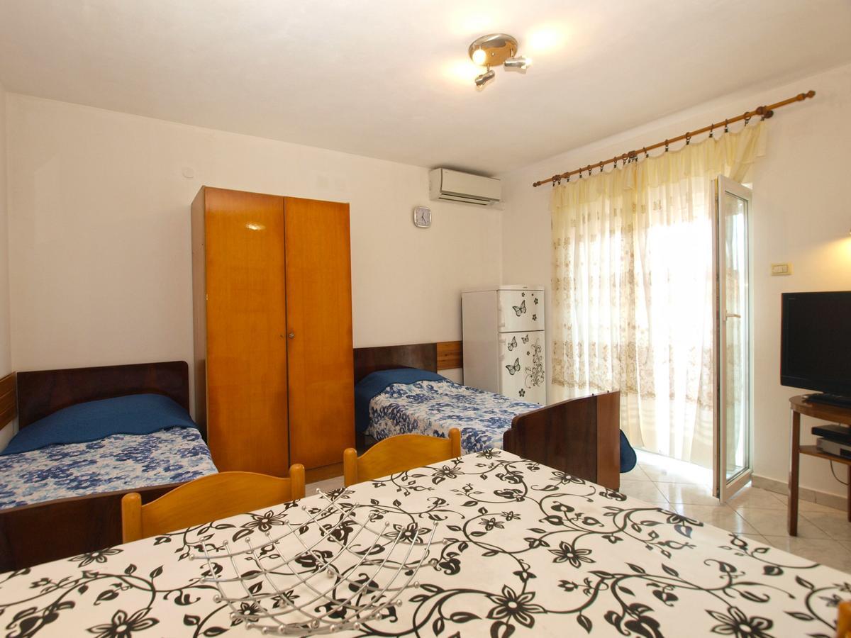 Apartments Mladen 1588 PUY Exterior foto